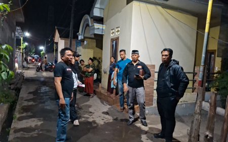 Kapolsek Asembagus Hadir di Lokasi Kebakaran Rumah di Desa Asembagus